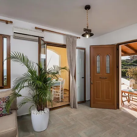 Villa Seaview Ormos, Heated Pool, Sea & Sun Chorafakia