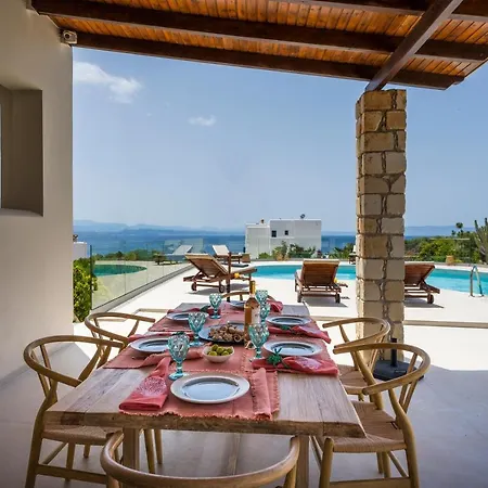 Seaview Ormos, Heated Pool, Sea & Sun * Chorafakia